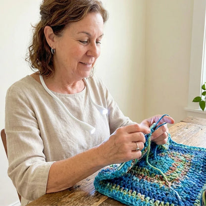 Nacklampa LED för Stickning & Läsning – Handsfree Ljus för Hantverk